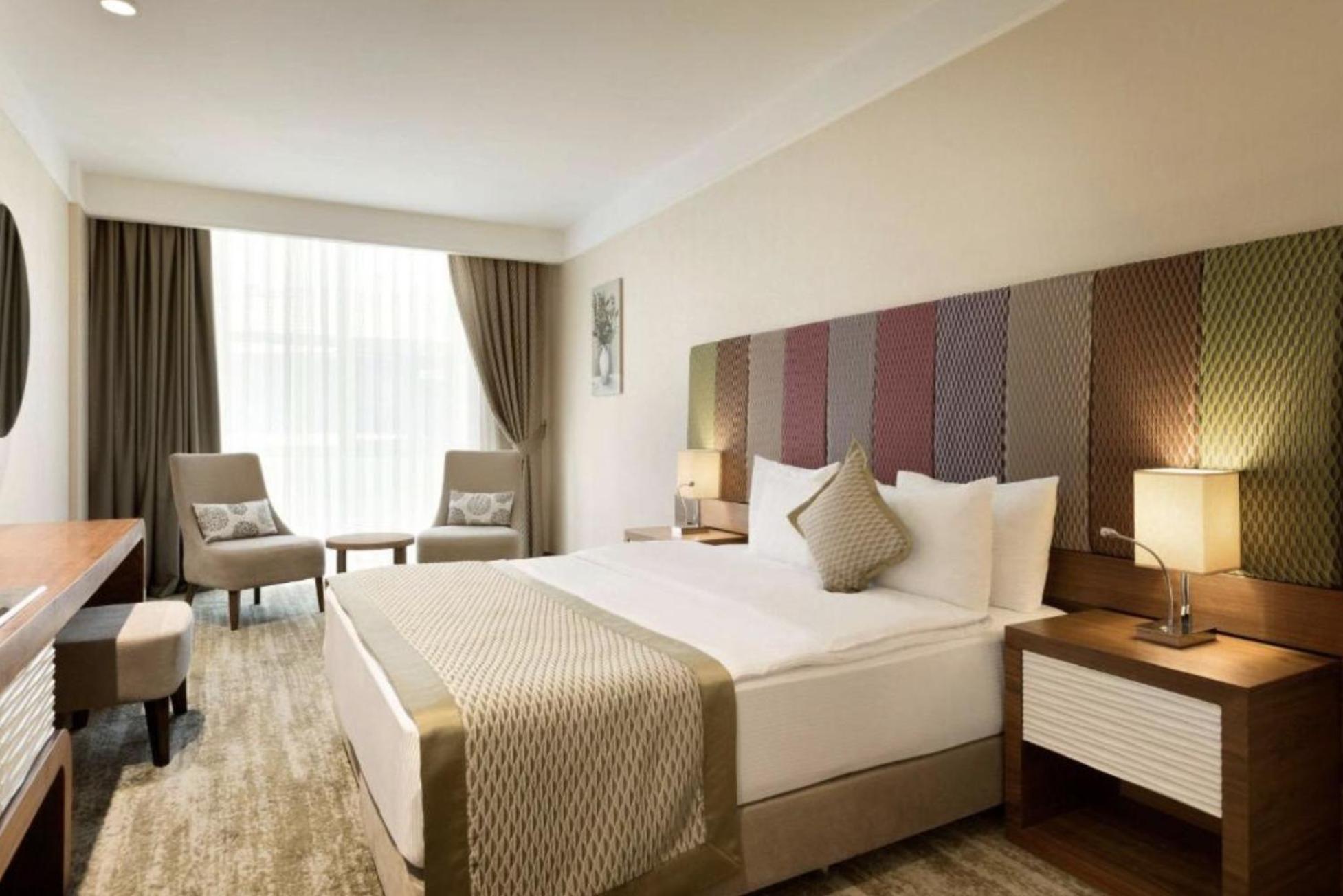 Ramada By Wyndham Gemli̇K Hotel Gemlik Exterior photo