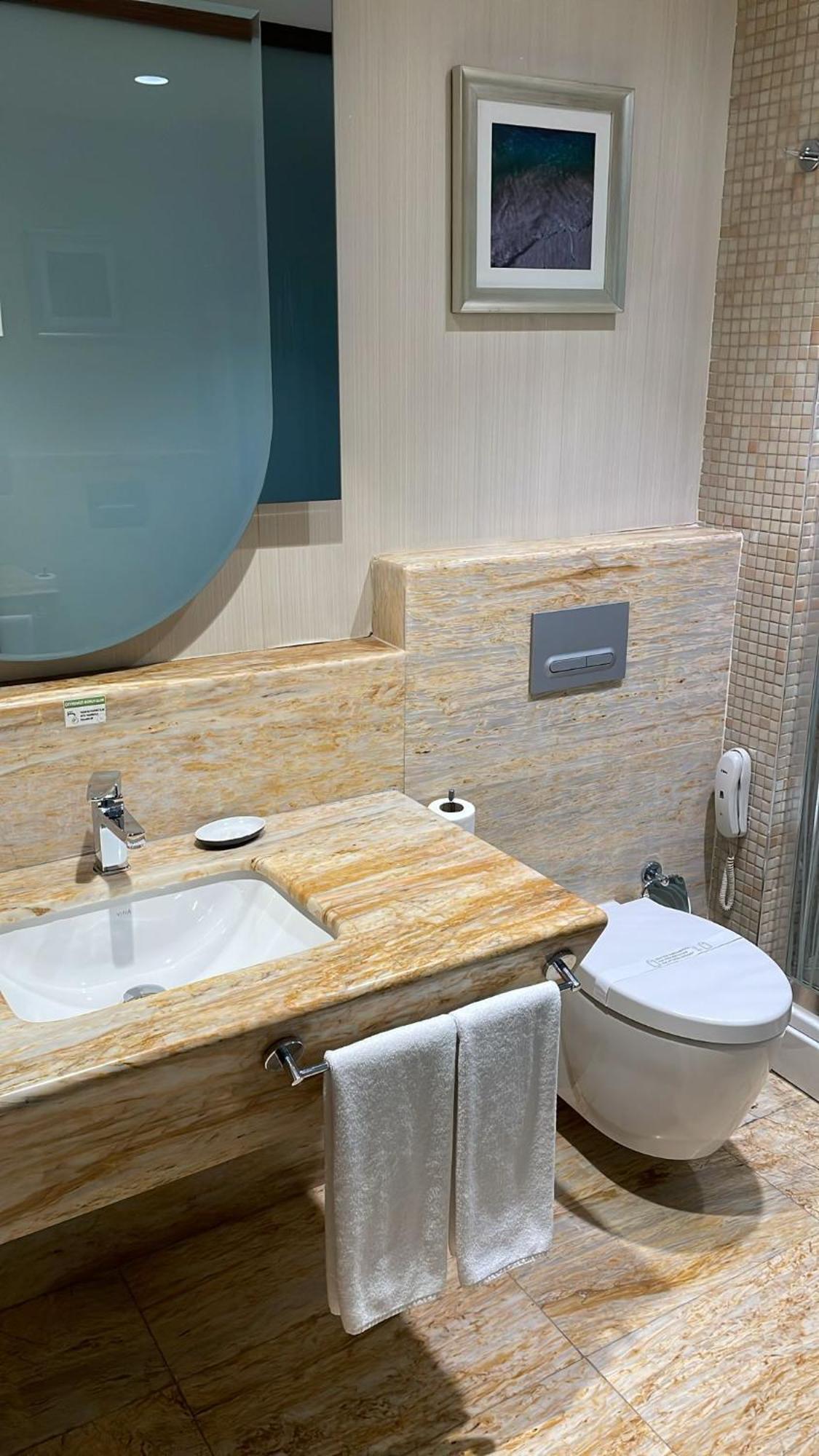 Ramada By Wyndham Gemli̇K Hotel Gemlik Room photo